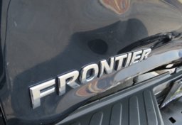 2019 Nissan Frontier - Thumbnail 25