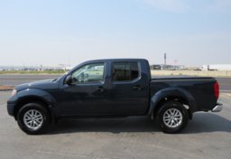 2019 Nissan Frontier - Thumbnail 9