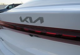 2022 Kia K5 - Thumbnail 23