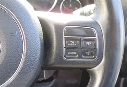 2015 Jeep Wrangler Unlimited - Thumbnail 27