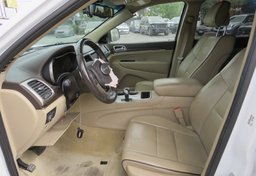 2015 Jeep Grand Cherokee - Thumbnail 26