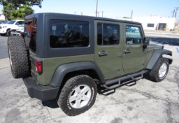 2016 Jeep Wrangler Unlimited - Thumbnail 5
