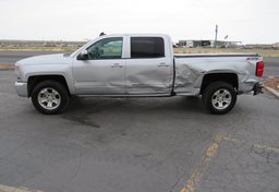 2018 Chevrolet Silverado 1500 - Thumbnail 10