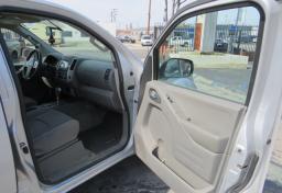 2016 Nissan Frontier - Thumbnail 20