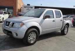 2016 Nissan Frontier - Thumbnail 4