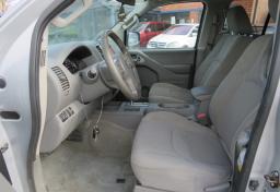 2016 Nissan Frontier - Thumbnail 21