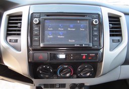 2014 Toyota Tacoma - Thumbnail 29