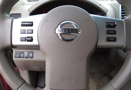 2016 Nissan Frontier - Thumbnail 31