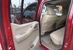 2016 Nissan Frontier - Thumbnail 22