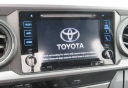 2018 Toyota Tacoma - Thumbnail 29