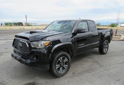 2018 Toyota Tacoma - Thumbnail 4
