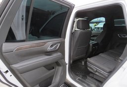 2022 Chevrolet Tahoe - Thumbnail 19