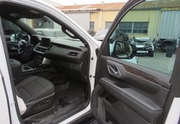 2022 Chevrolet Tahoe - Thumbnail 18