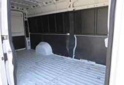 2023 Ram ProMaster Cargo Van - Thumbnail 29