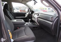 2015 Toyota Tundra Truck - Thumbnail 27