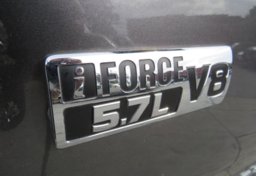 2015 Toyota Tundra Truck - Thumbnail 21