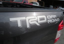 2015 Toyota Tundra Truck - Thumbnail 19