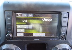 2015 Jeep Wrangler Unlimited - Thumbnail 35