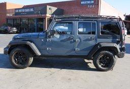 2015 Jeep Wrangler Unlimited - Thumbnail 9