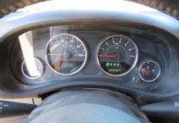 2015 Jeep Wrangler Unlimited - Thumbnail 29