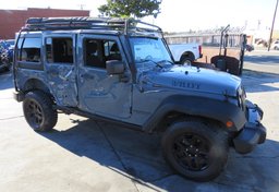 2015 Jeep Wrangler Unlimited - Thumbnail 4
