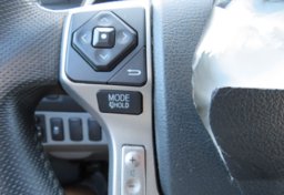 2015 Toyota Tacoma - Thumbnail 32