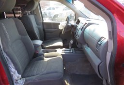 2018 Nissan Frontier - Thumbnail 24