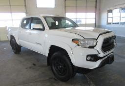 2019 Toyota Tacoma - Thumbnail 3