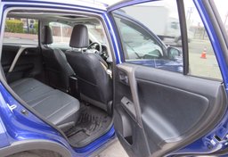 2015 Toyota RAV4 - Thumbnail 22