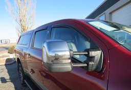 2016 Nissan Titan XD - Thumbnail 18