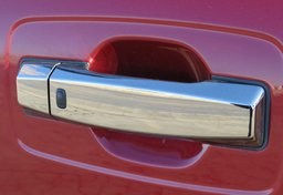 2016 Nissan Titan XD - Thumbnail 24