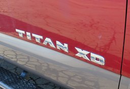 2016 Nissan Titan XD - Thumbnail 19