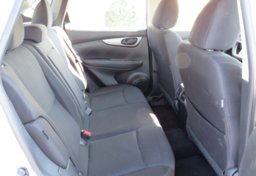 2021 Nissan Rogue Sport - Thumbnail 22