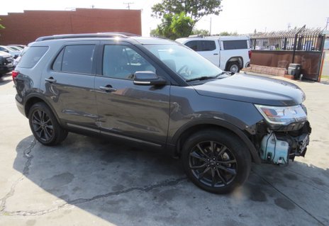 Picture of 2017 Ford Explorer