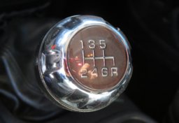 2015 Jeep Wrangler Unlimited - Thumbnail 32