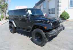 2015 Jeep Wrangler Unlimited - Thumbnail 2