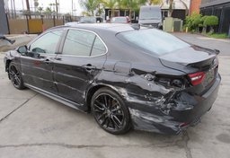 2022 Toyota Camry - Thumbnail 8