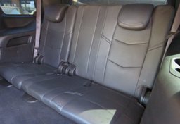 2016 Cadillac Escalade - Thumbnail 34