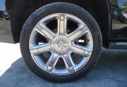 2016 Cadillac Escalade - Thumbnail 19