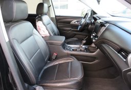 2020 Chevrolet Traverse - Thumbnail 25