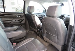 2020 Chevrolet Traverse - Thumbnail 31