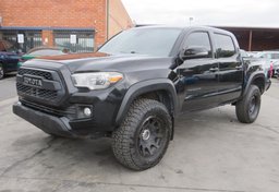 2019 Toyota Tacoma 4WD - Thumbnail 4