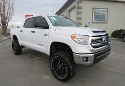 2016 Toyota Tundra 4WD Truck - Thumbnail 3