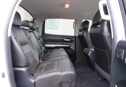 2016 Toyota Tundra 4WD Truck - Thumbnail 33