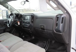 2019 Chevrolet Silverado 2500HD - Thumbnail 28