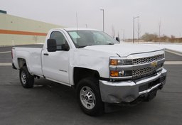 2019 Chevrolet Silverado 2500HD - Thumbnail 2