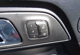 2016 Ford Mustang - Thumbnail 33