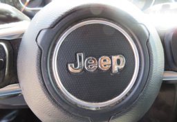 2018 Jeep Wrangler Unlimited - Thumbnail 29