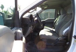 2019 Ford F-150 - Thumbnail 28