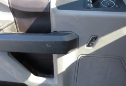 2019 Ford F-150 - Thumbnail 25